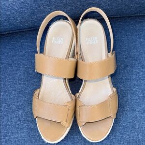 Eileen Fisher Camel leather 3” wedge heel Strap Sandals like new size 8 summer